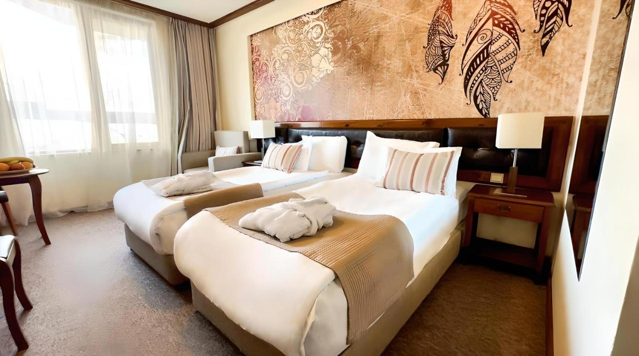 Platinum Hotel And Casino บันสโก ภายนอก รูปภาพ