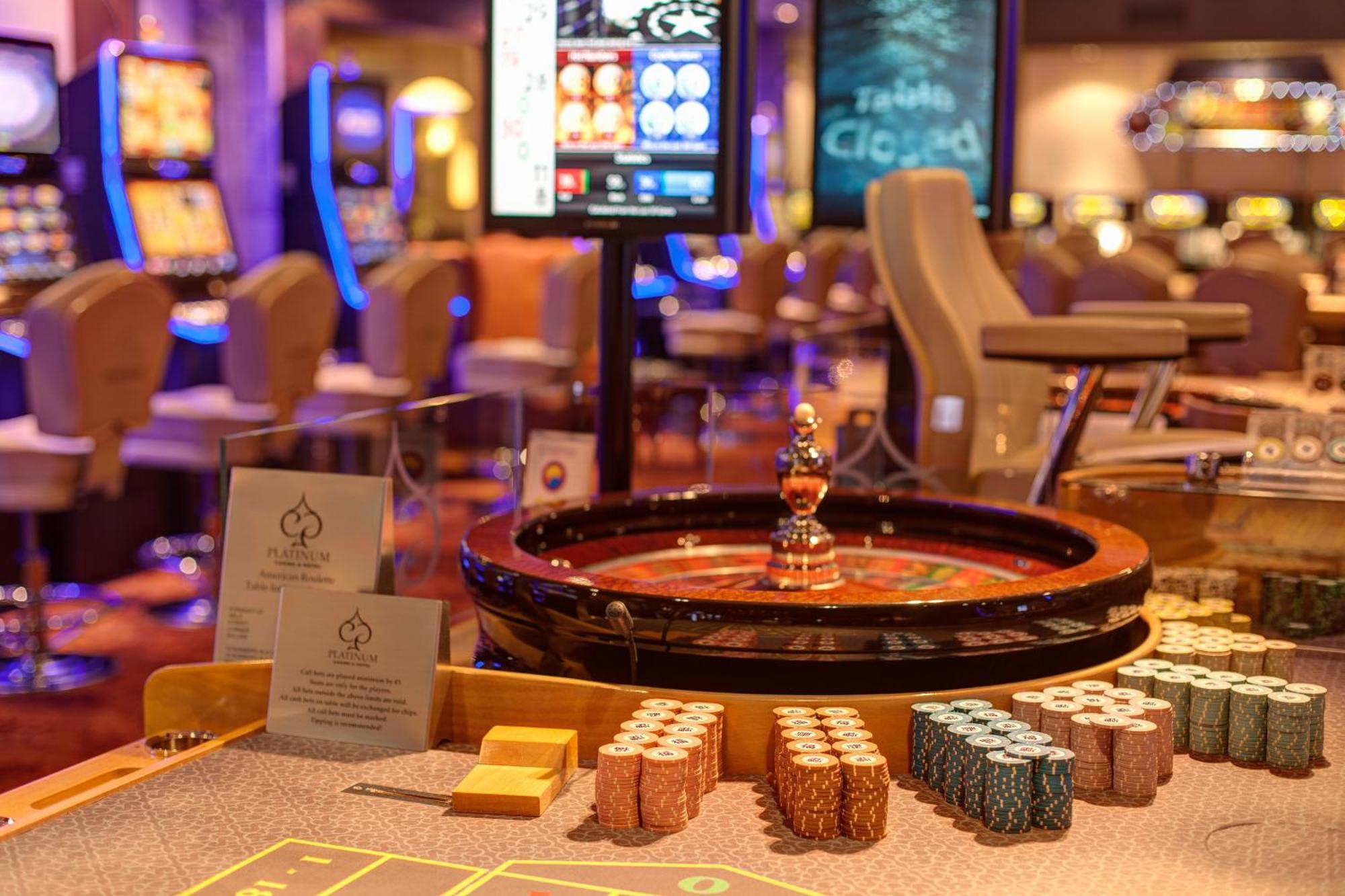 Platinum Hotel And Casino บันสโก ภายนอก รูปภาพ