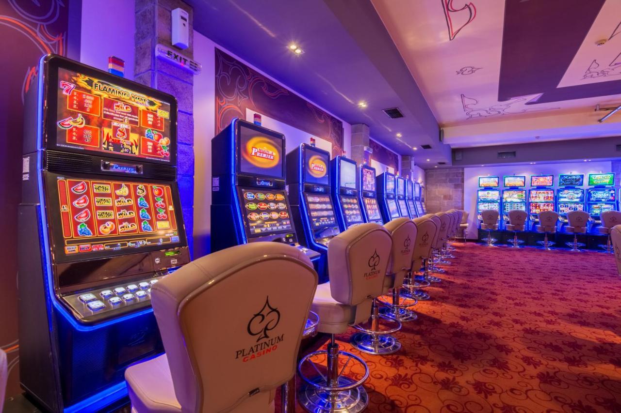 Platinum Hotel And Casino บันสโก ภายนอก รูปภาพ
